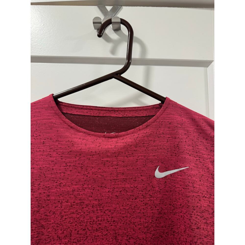 Burgandy Nike Dri Fit Running Compression Long sleeve M - Picture 4 of 7